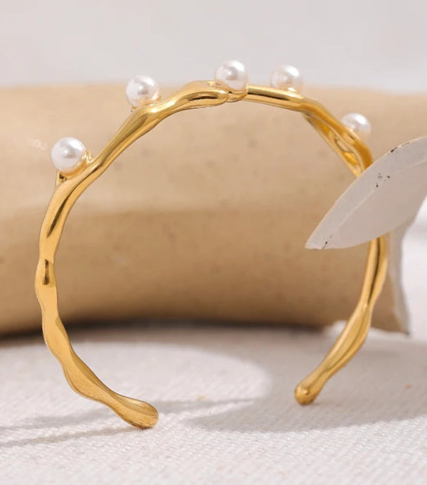 Twisted Pearl Charm Bracelet