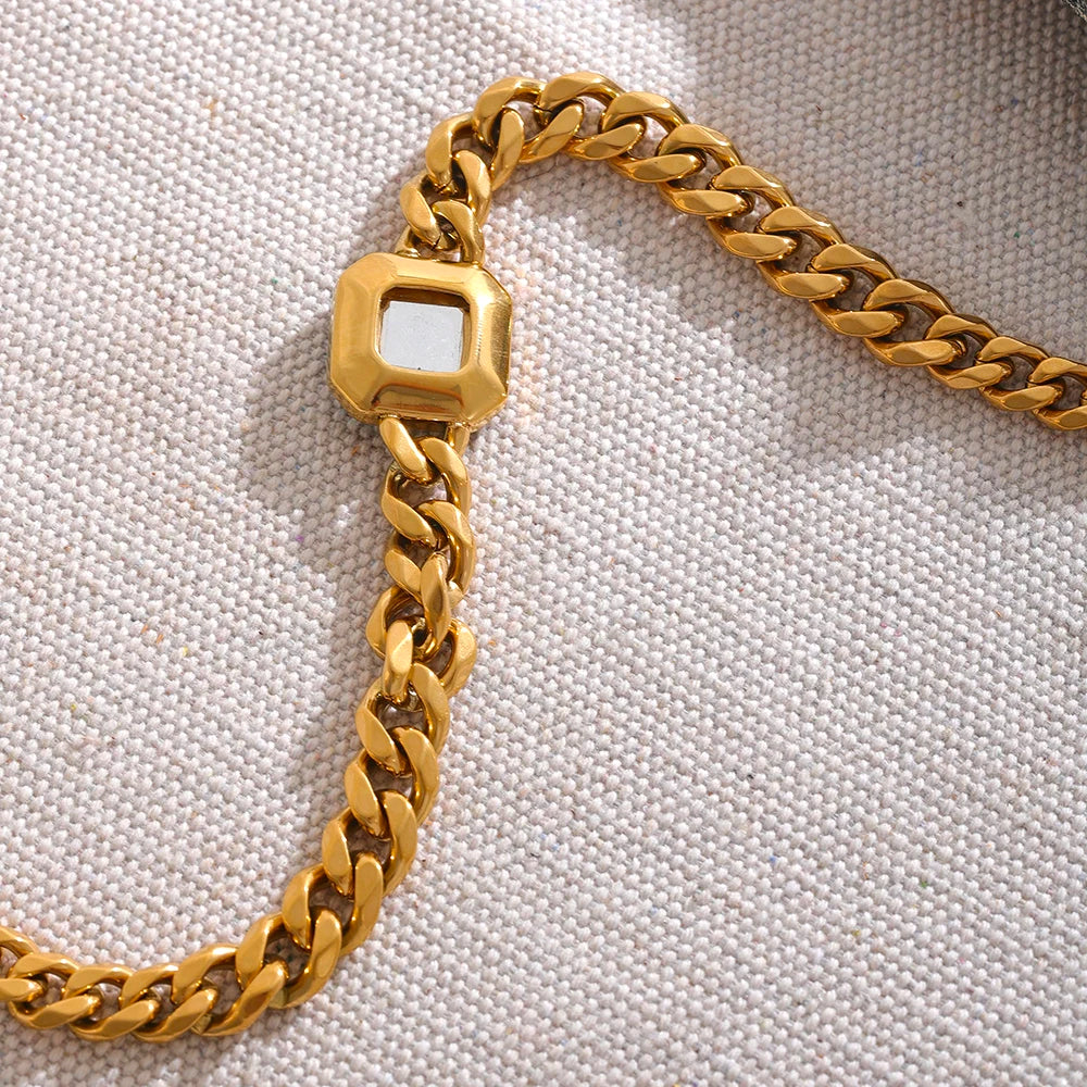 Emerald Luxe Chain Necklace