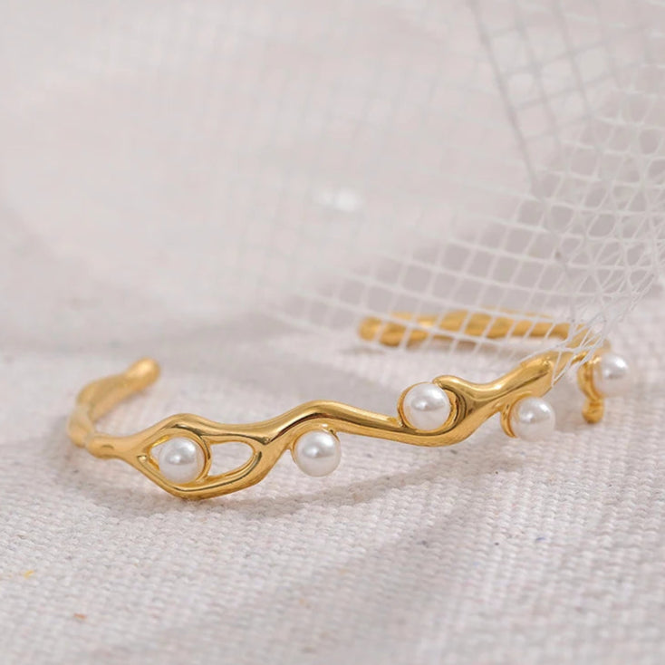 Twisted Pearl Charm Bracelet