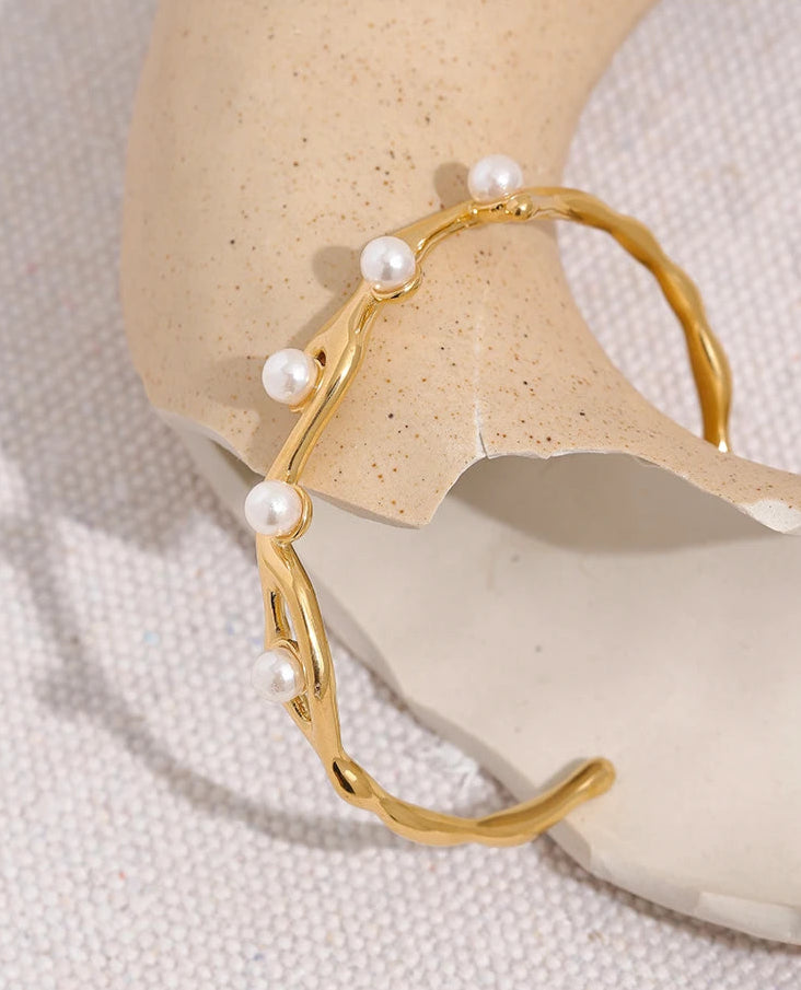 Twisted Pearl Charm Bracelet