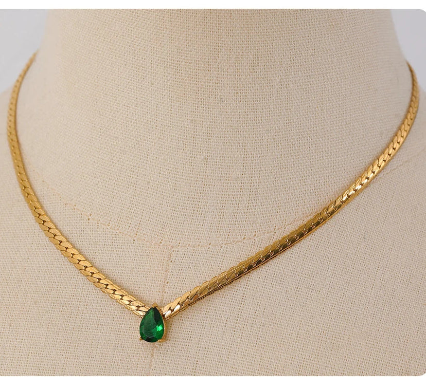 Golden Radiance  Necklace 18k Gold-Plated