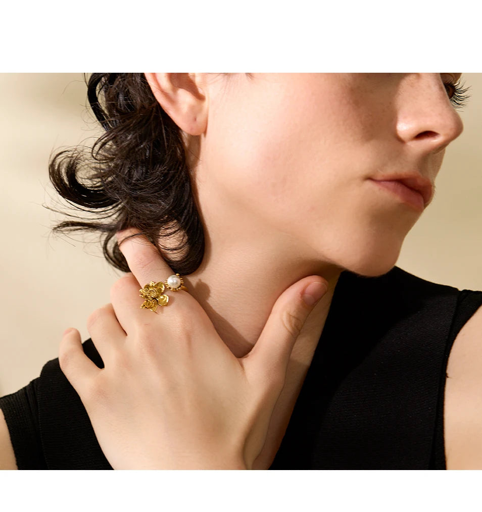 Golden Floral Charm Ring